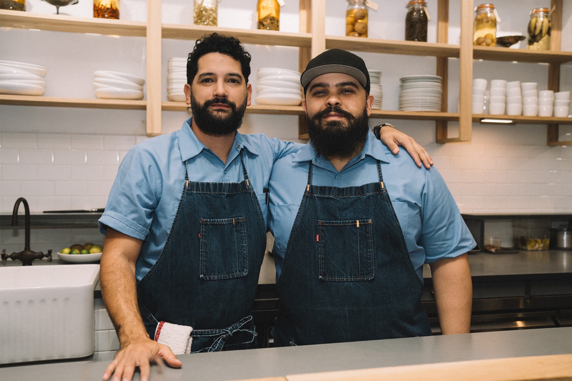 Primos Lejanos image 1